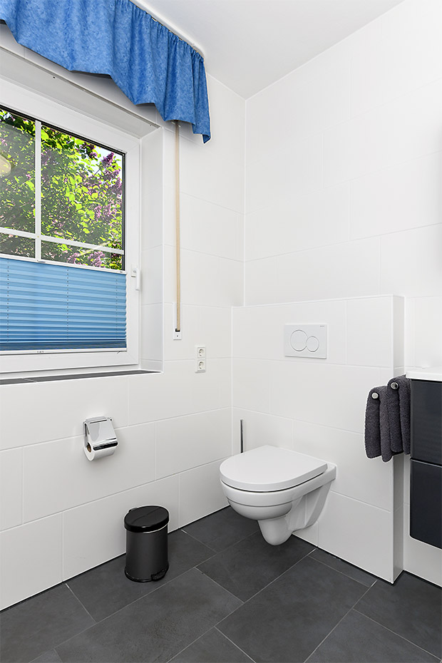 Ferienwohnung „Kapitän“ - Badezimmer