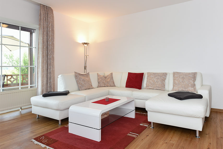 Ferienwohnung „Kapitän“ - Wohnzimmer