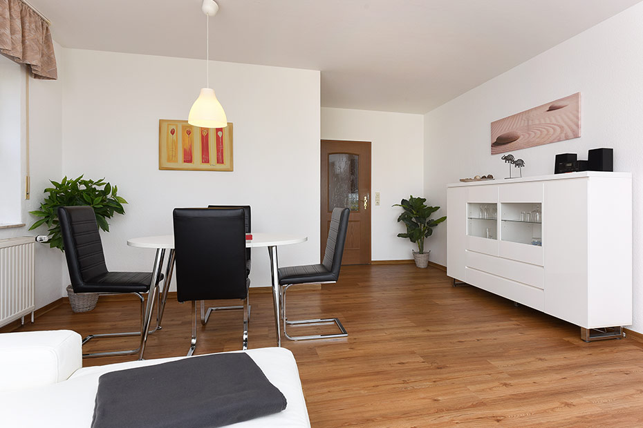 Ferienwohnung „Kapitän“ - Wohnzimmer