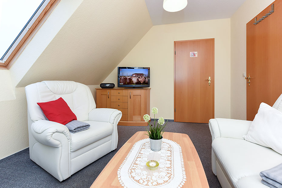 Ferienwohnung „Oberdeck“ - Wohnzimmer