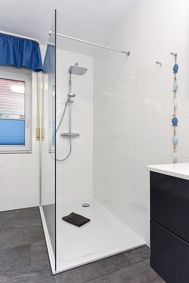 Ferienwohnung „Utkiek“ - Badezimmer