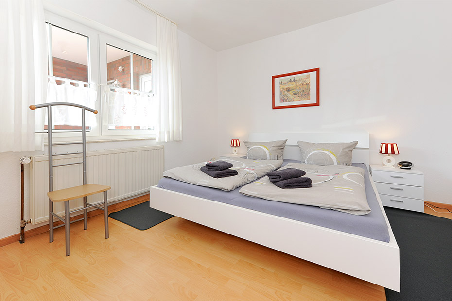 Ferienwohnung „Utkiek“ - Schlafzimmer