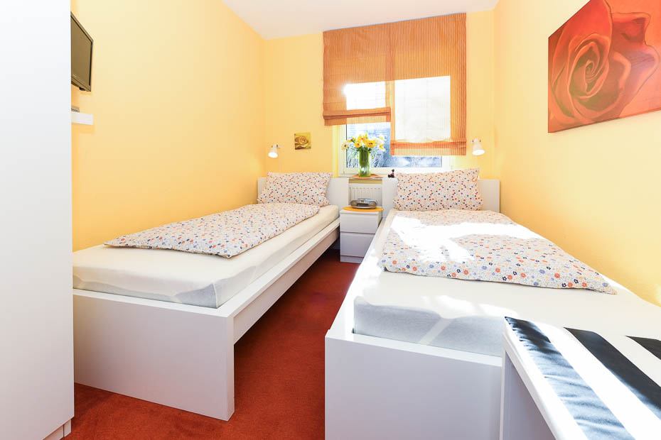 Ferienwohnung „Carolina“ - Schlafzimmer 2/Kinderzimmer