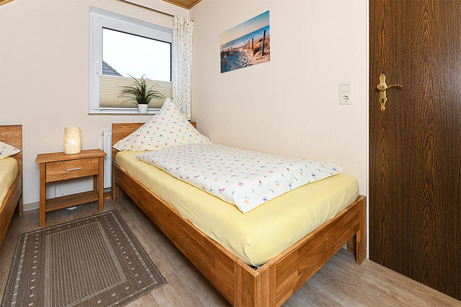 Ferienwohnung „Baltrum“ - Schlafzimmer 2/Kinderzimmer