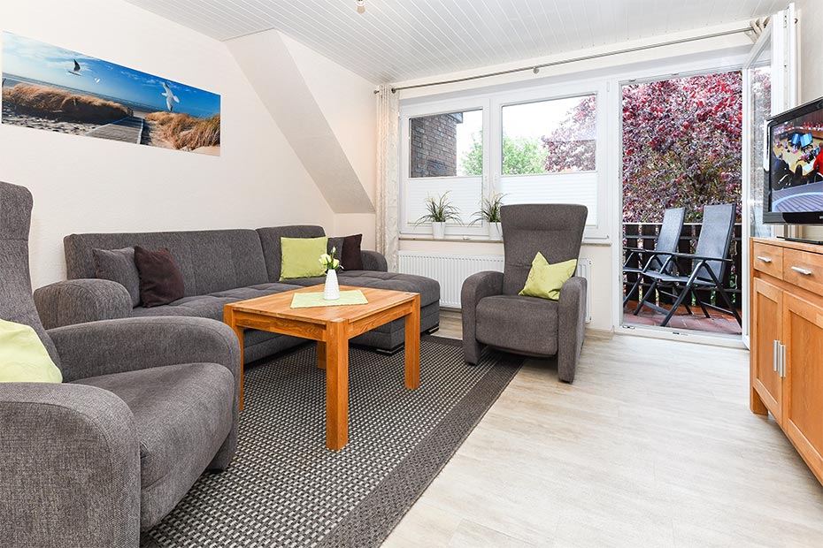 Ferienwohnung „Baltrum“ - Wohnraum mit separatem Küchenteil bei offener Raumgestaltung