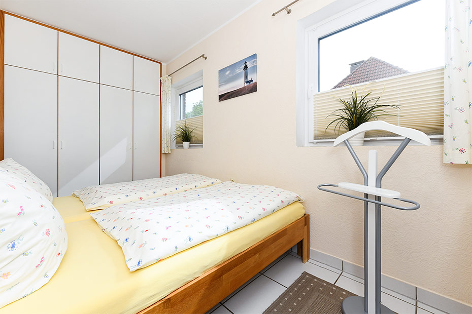 Ferienwohnung „Borkum“ - Schlafzimmer 1