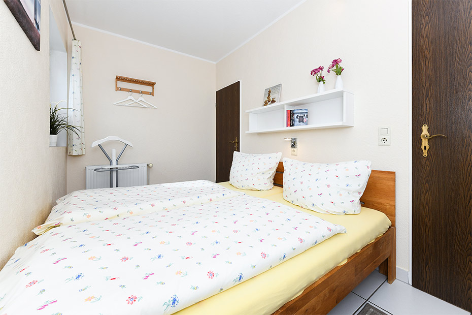 Ferienwohnung „Borkum“ - Schlafzimmer 1