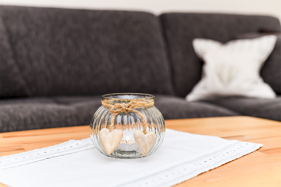 Ferienwohnung „Juist“ - Wohnzimmer mit integriertem Küchenbereich