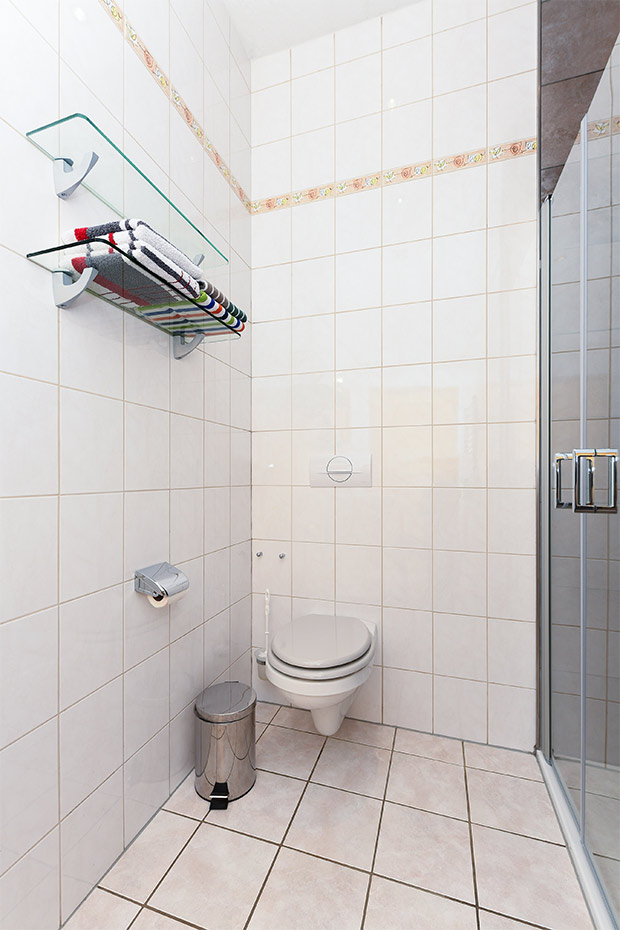 Ferienwohnung „West“ - Badezimmer