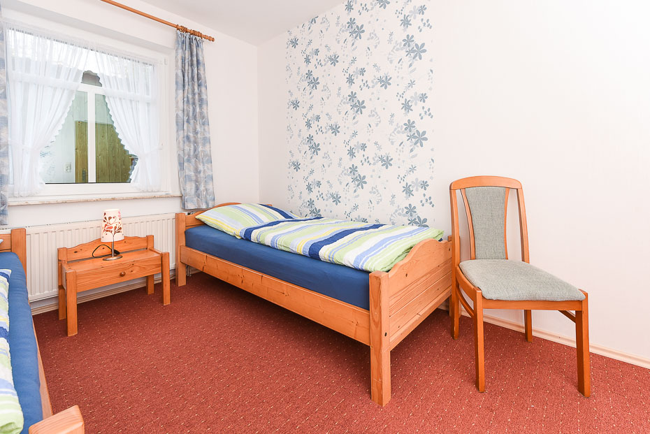 Ferienwohnung „Unten“ - Schlafzimmer 2/Kinderzimmer