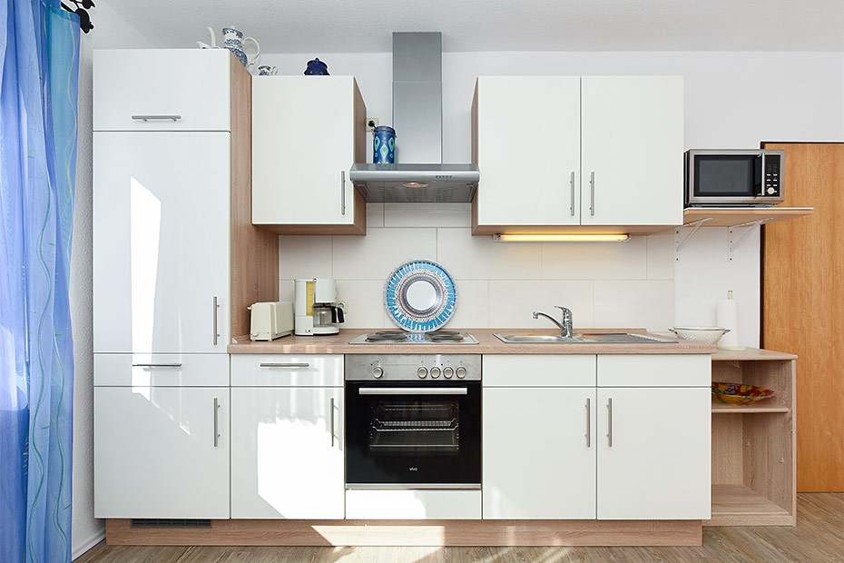 Ferienwohnung 1 - Wohnzimmer mit integriertem Küchenbereich