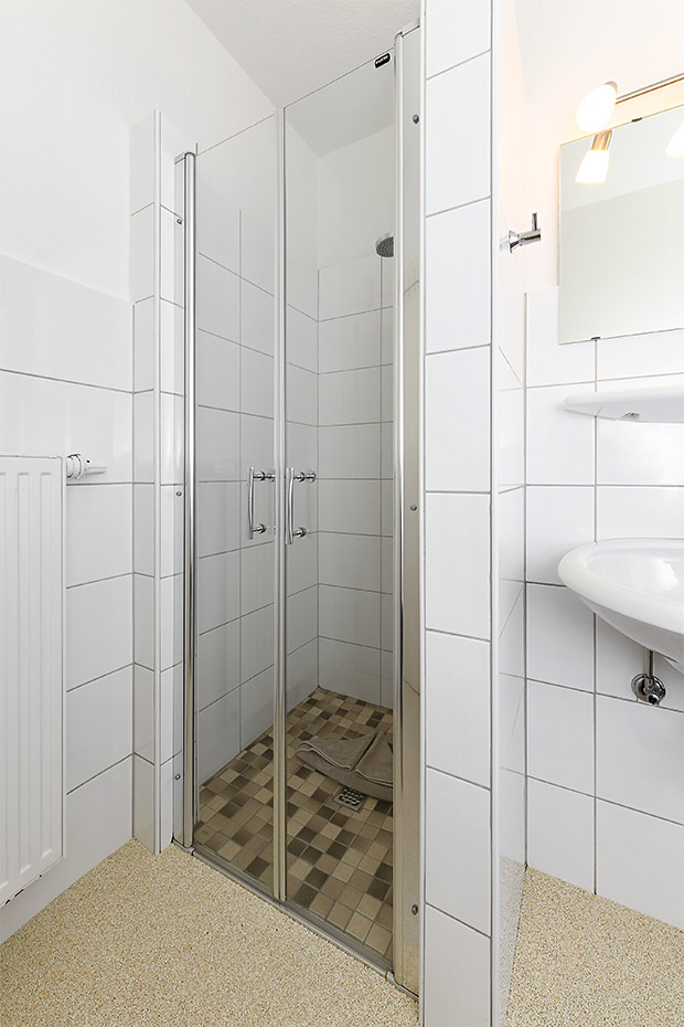 Ferienhaus „Nordseemuschel“ - Badezimmer