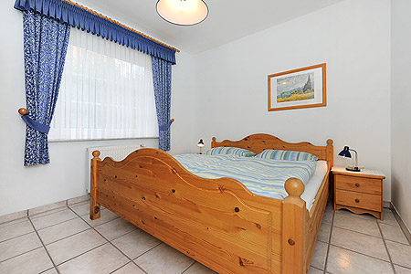 Ferienwohnung 1 - Schlafzimmer 1