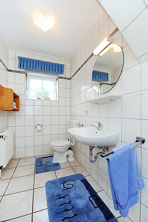 Ferienwohnung 2 - Badezimmer