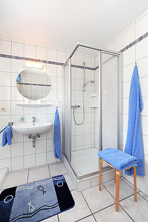 Ferienwohnung 3 - Badezimmer