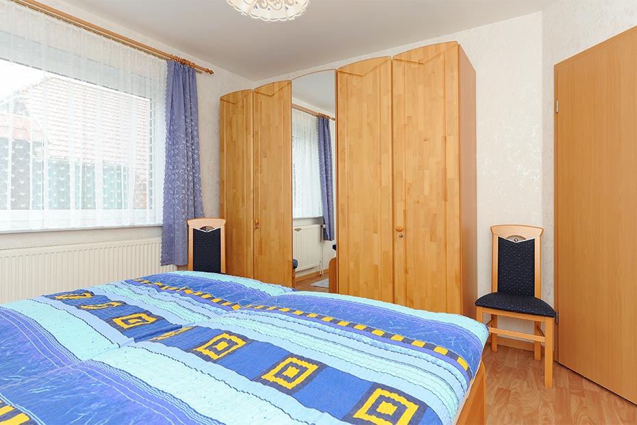 Ferienhaus „Abels“ - Schlafzimmer 1