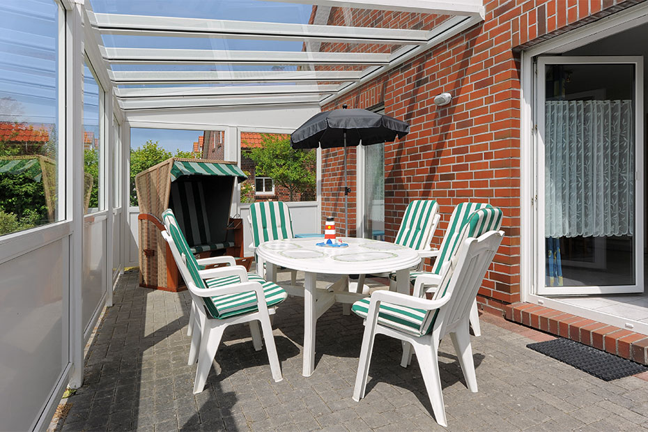 Ferienhaus „Abels“ - überdachte Terrasse