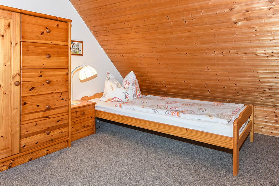Ferienwohnung „Elsternest“ - Schlafzimmer 3/Kinderzimmer