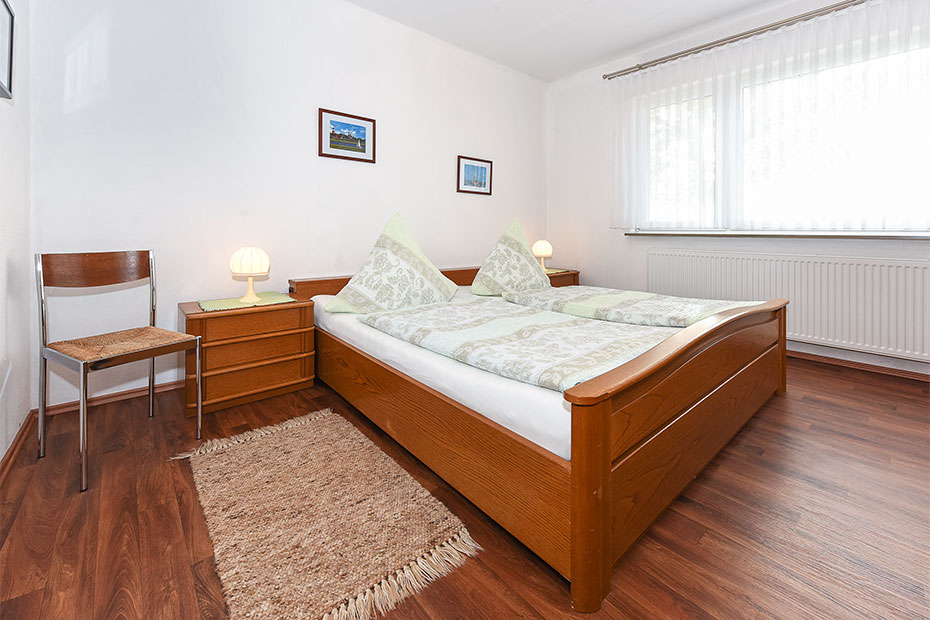 Ferienwohnung „Kiebitznest“ - Schlafzimmer