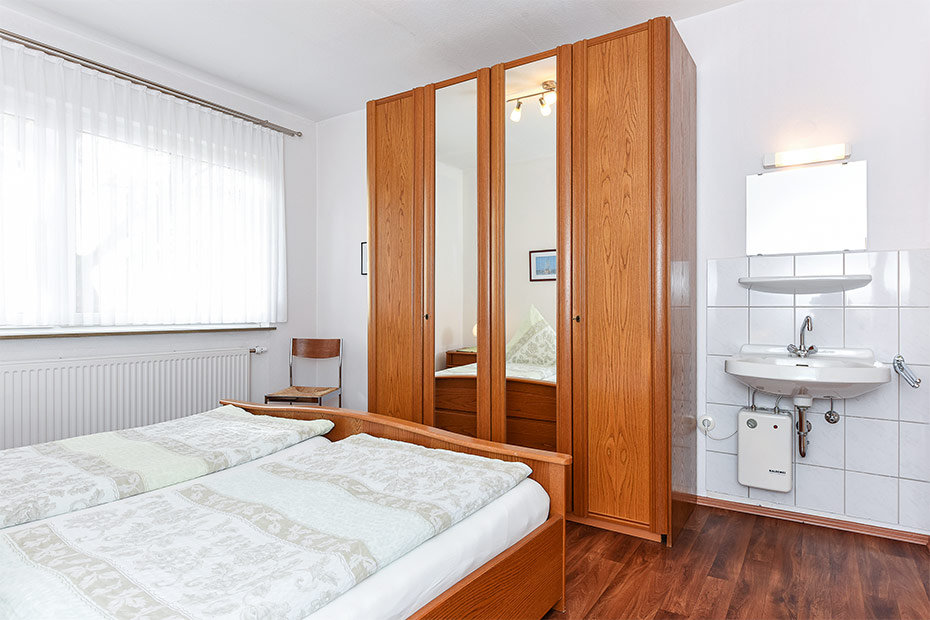 Ferienwohnung „Kiebitznest“ - Schlafzimmer