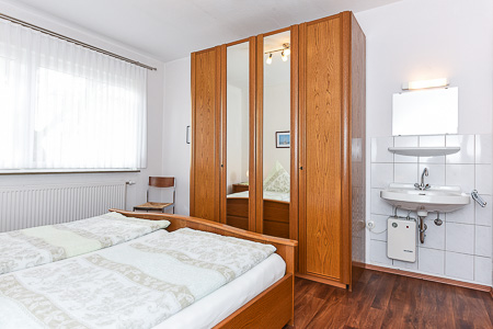 Ferienwohnung „Kiebitznest“ - Schlafzimmer
