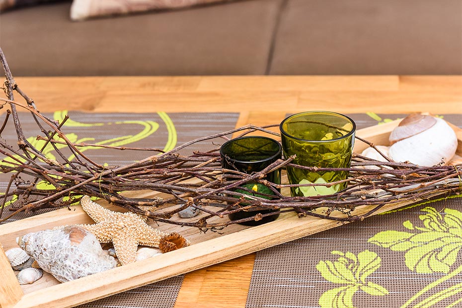 Ferienwohnung „Kiebitznest“ - Wohnzimmer mit integriertem Küchenbereich