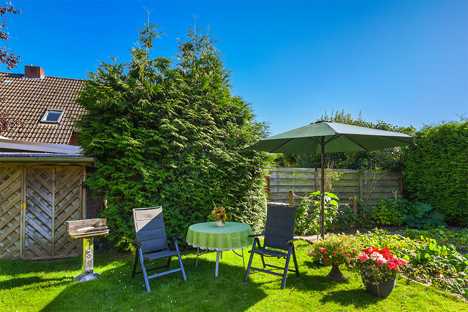 Ferienwohnung im „Haus Weinstock“ - Sitzecke im Garten