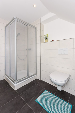 Ferienwohnung „Flut“ - Badezimmer