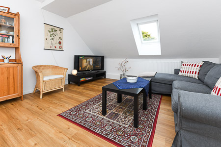 Ferienwohnung „Flut“ - Wohnzimmer mit Essbereich