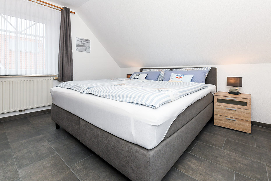 Ferienwohnung - Schlafzimmer