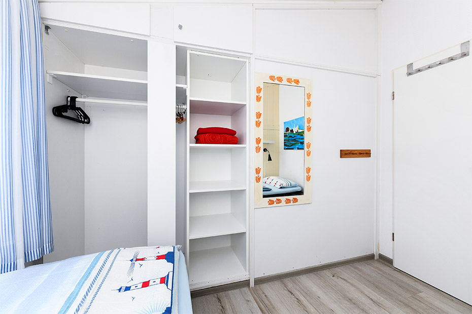 Ferienhaus „Auf Reede“ - Schlafzimmer 2/Kinderzimmer