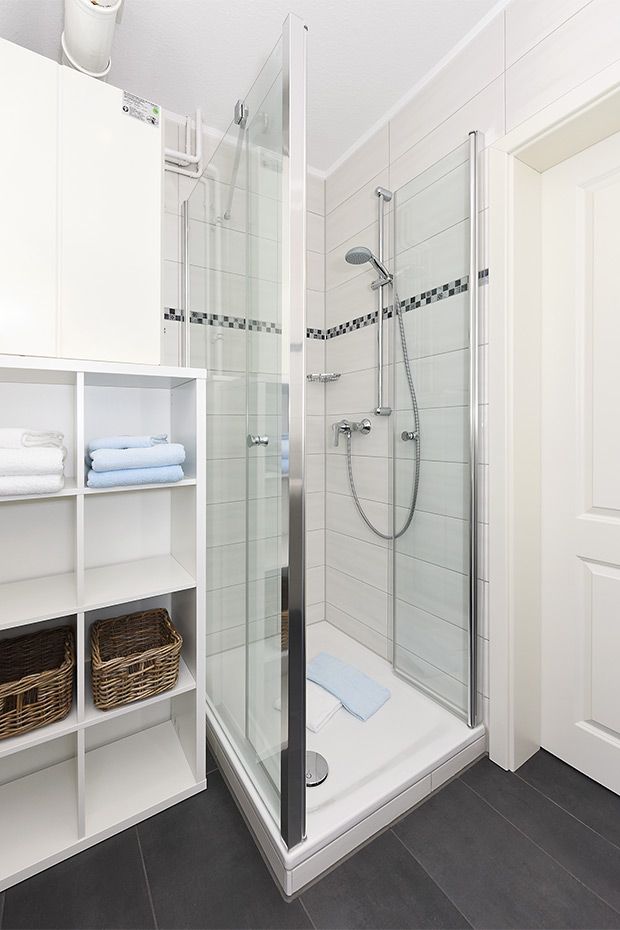 Ferienhaus „Am Tief“ - Badezimmer