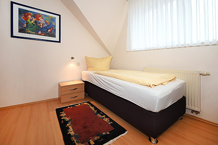 Ferienhaus „Deichkrone“ - Schlafzimmer 2/Kinderzimmer