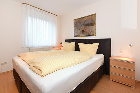 Ferienhaus „Deichkrone“ - Schlafzimmer 1