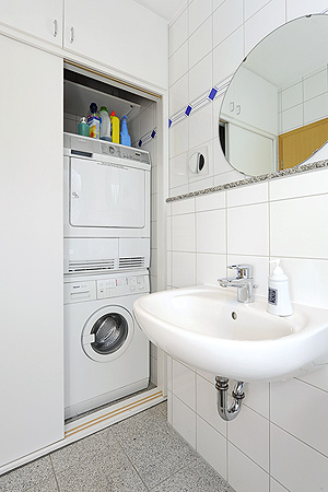 Ferienhaus „Deichkrone“ - separates zweites WC im Erdgeschoss