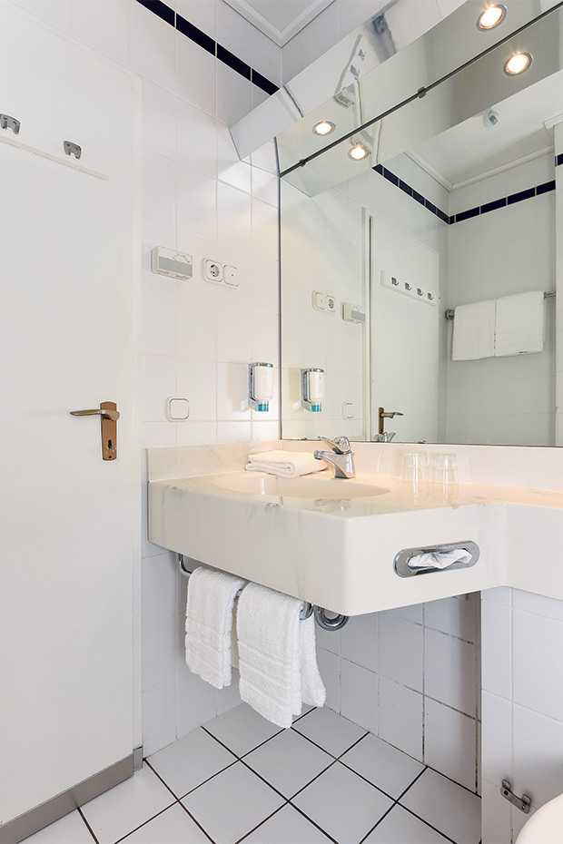 Ferienhaus am Stausee Bitburg - Badezimmer 1