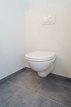 Ferienhaus „Fresena“ - separates zweites WC