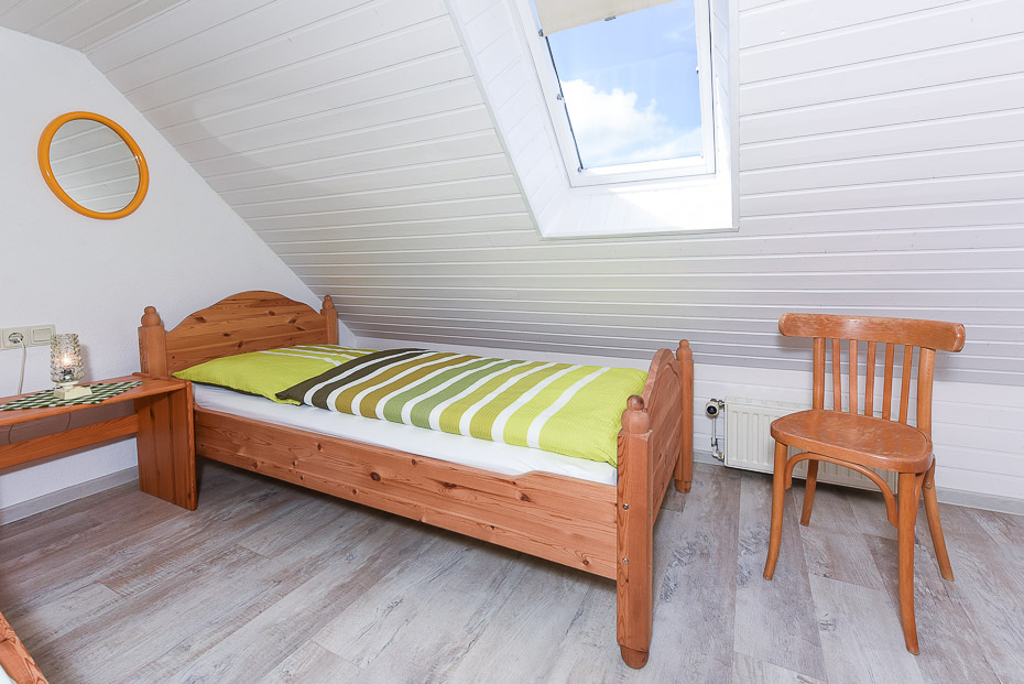 Ferienhaus „Grodehus“ - Schlafzimmer 3/Kinderzimmer (2. Obergeschoss)