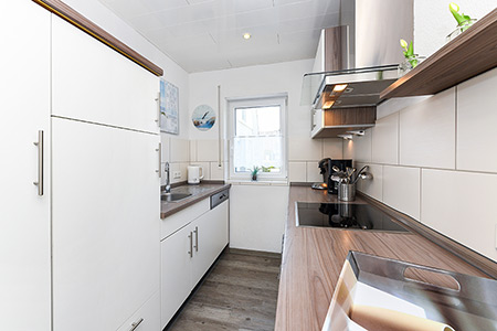 Ferienhaus Harle - Wohnzimmer mit integriertem Küchenbereich