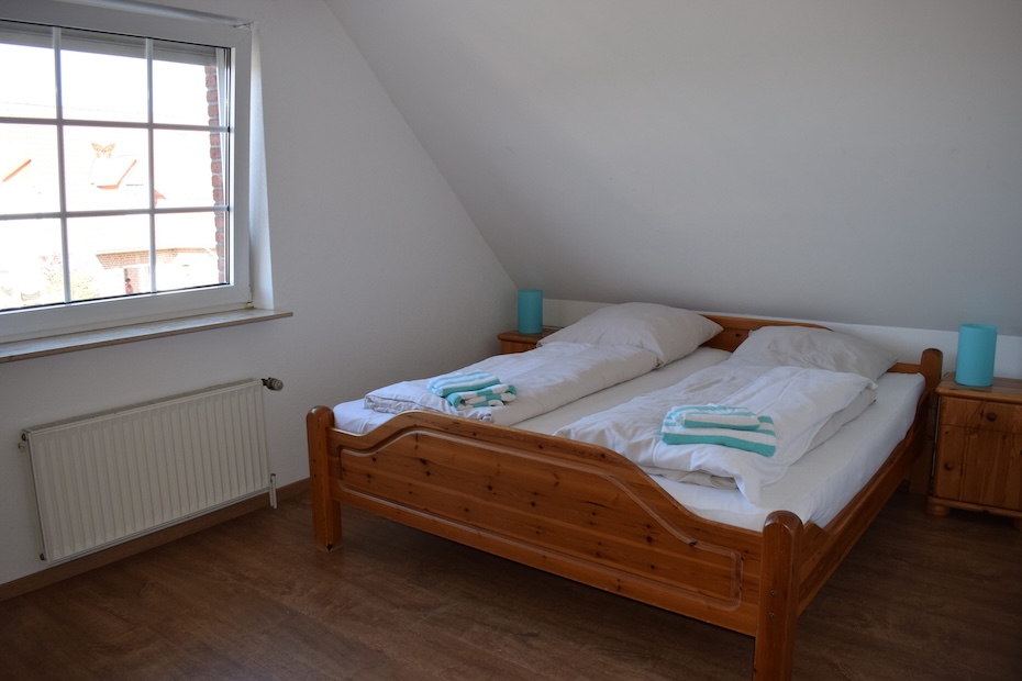 Ferienhaus „Kärst“ - Schlafzimmer 1