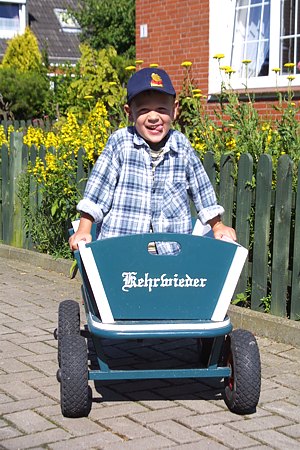 Ferienhaus „Kehrwieder“ - Der Bollerwagen steht bereit!