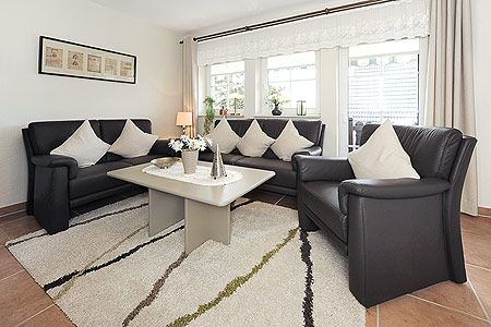 Ferienhaus „Kehrwieder“ - Wohnzimmer im Obergeschoss