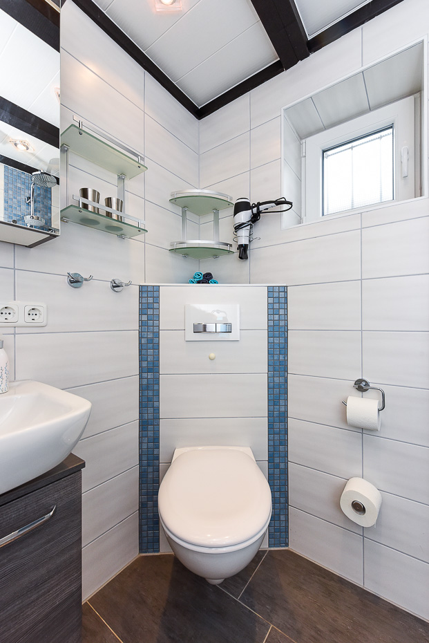 Ferienhaus „Kleine Möwe“ - Badezimmer