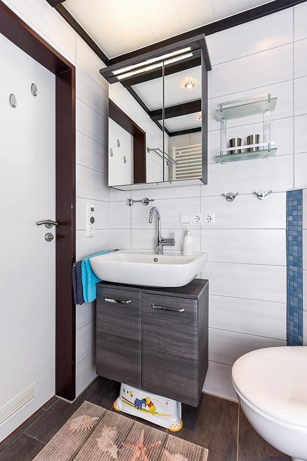 Ferienhaus „Kleine Möwe“ - Badezimmer