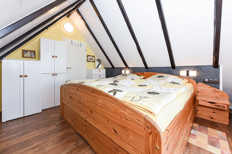 Ferienhaus „Kleine Möwe“ - Schlafzimmer 1