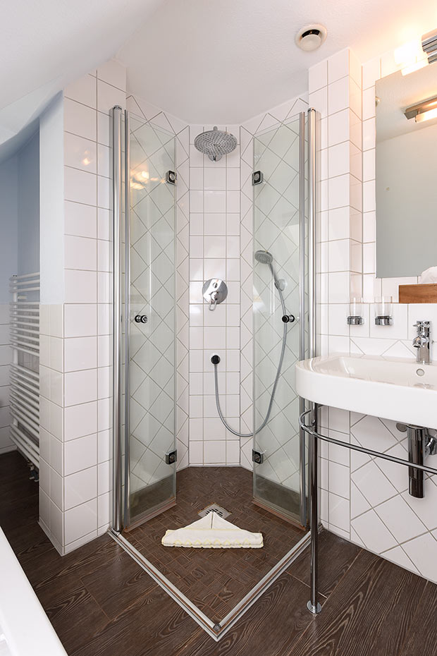 Ferienhaus „Lilly“ - Badezimmer