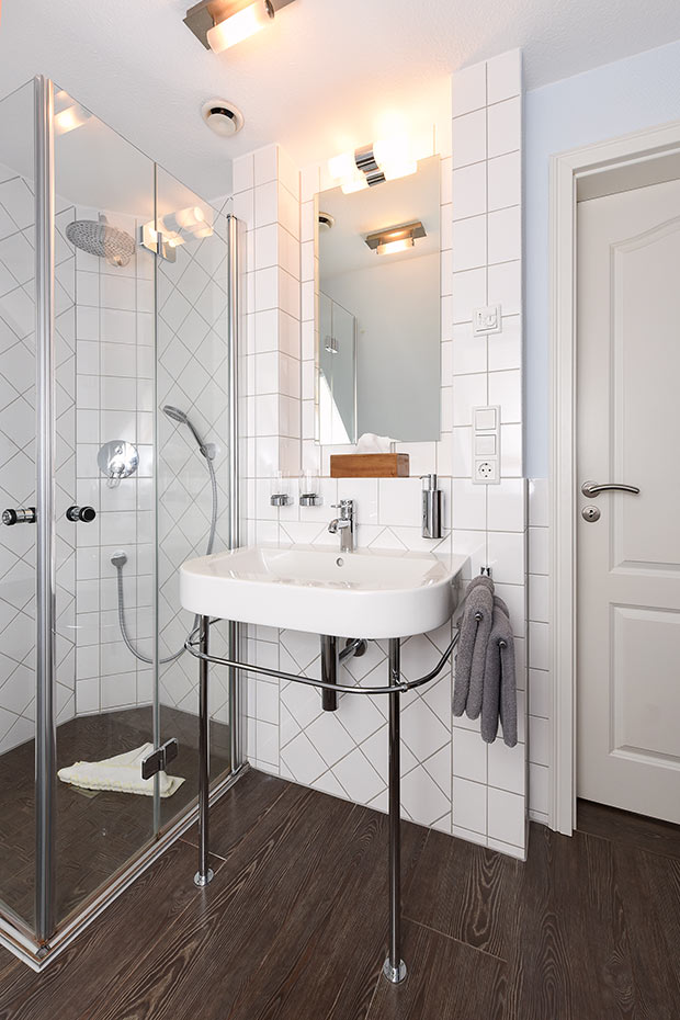 Ferienhaus „Lilly“ - Badezimmer