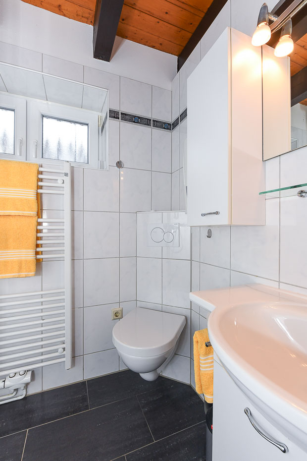 Ferienhaus „Linda“ - Badezimmer