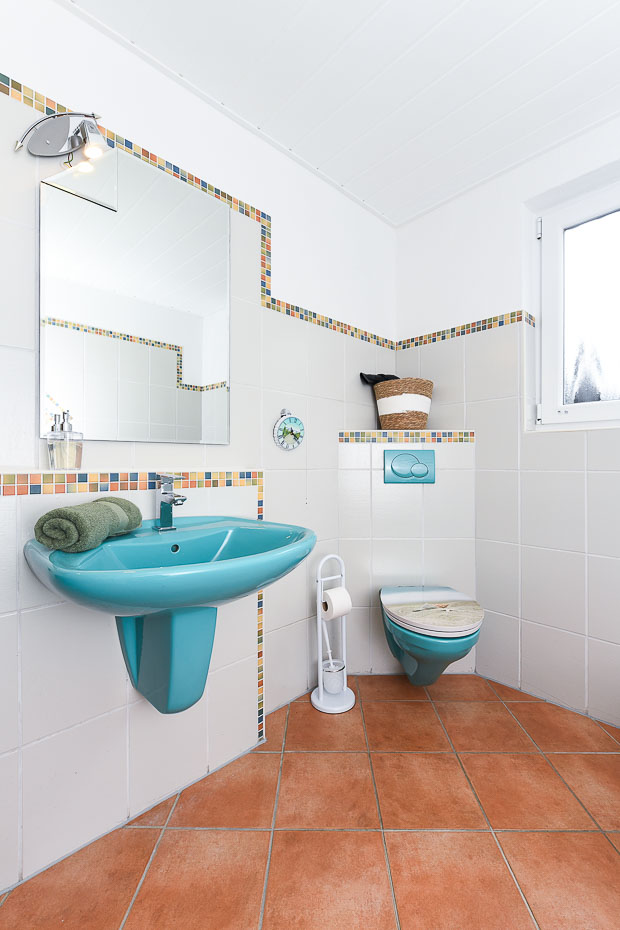 Ferienhaus „Moorgeist“ - Badezimmer im Erdgeschoss