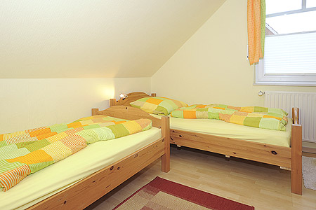 Ferienhaus „Nico“ - Schlafzimmer 2/Kinderzimmer